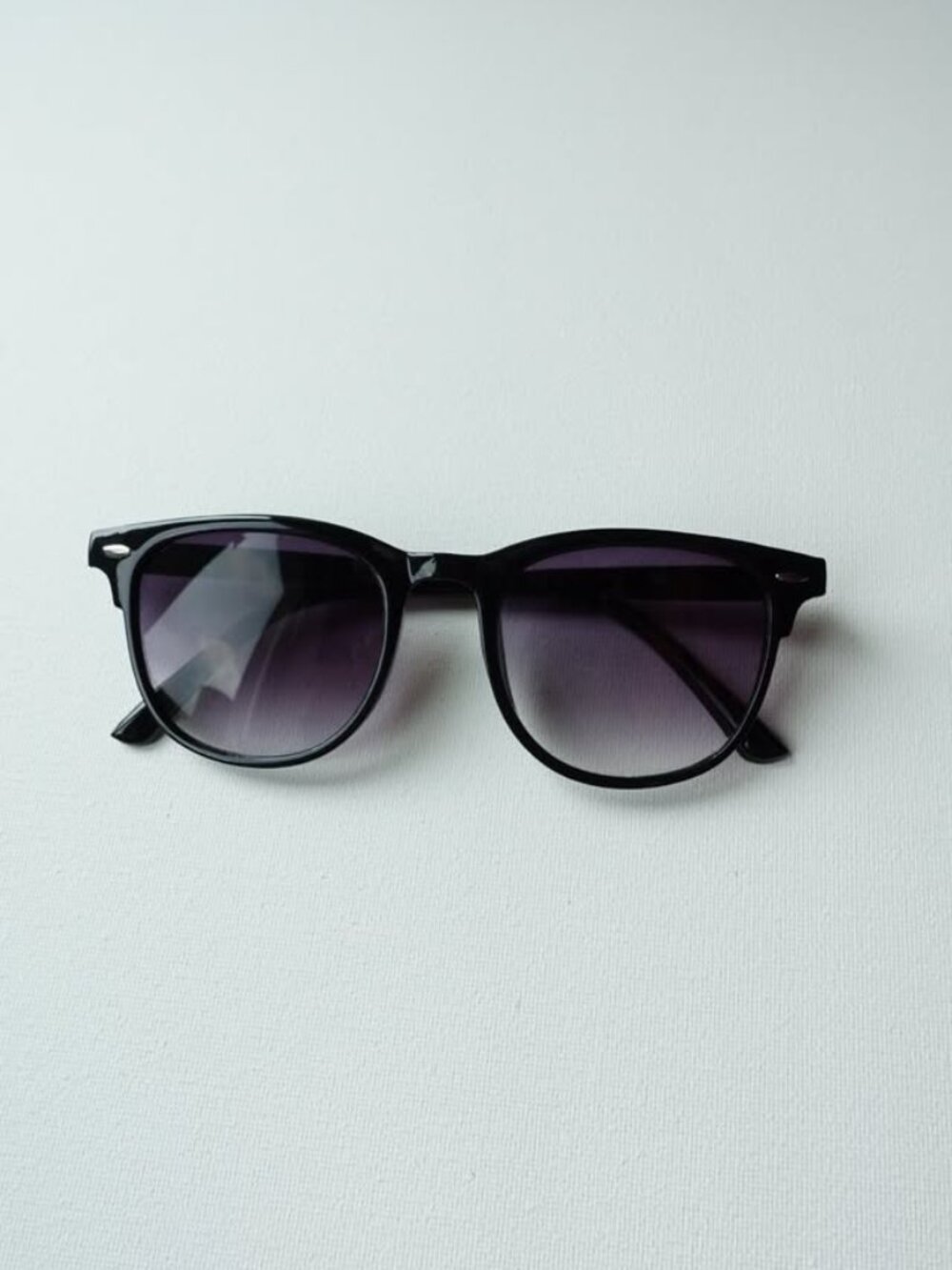 NEW Sunglasses - Style 22
